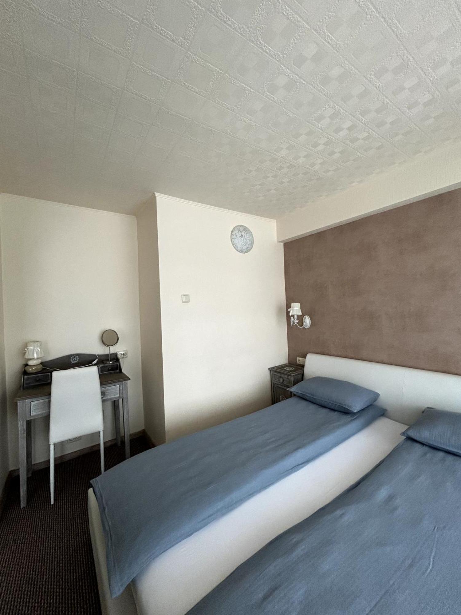 Hotel Talsi Kültér fotó